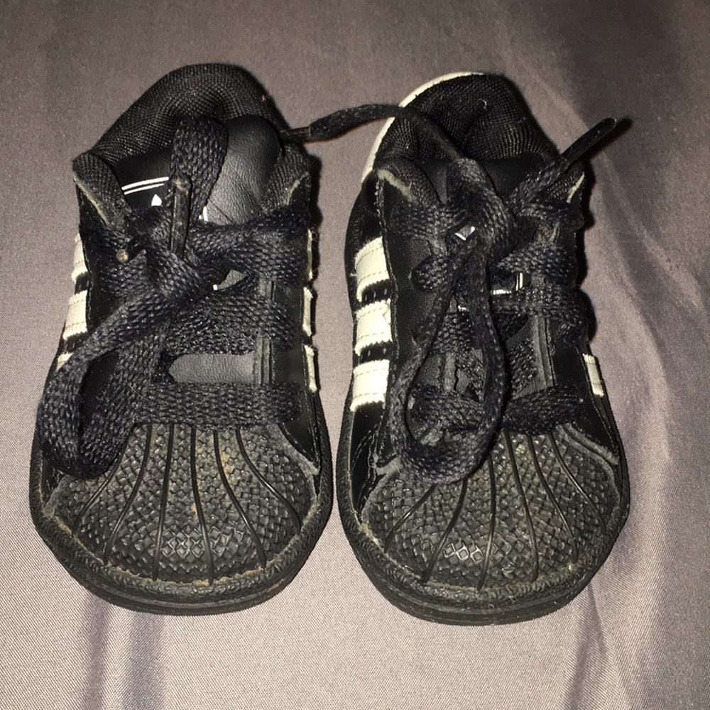 Baby adidas size 4